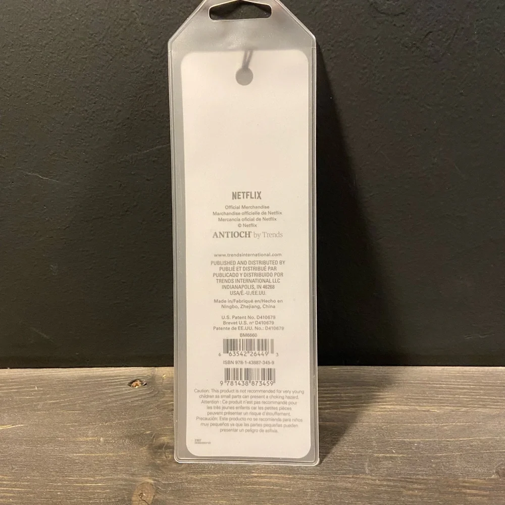 Stranger Things Bookmark - Picture 2 of 2